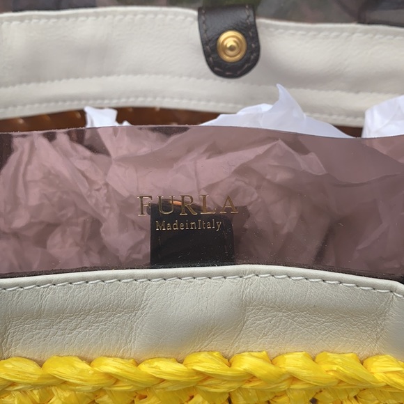 Furla handbag - Picture 2 of 10